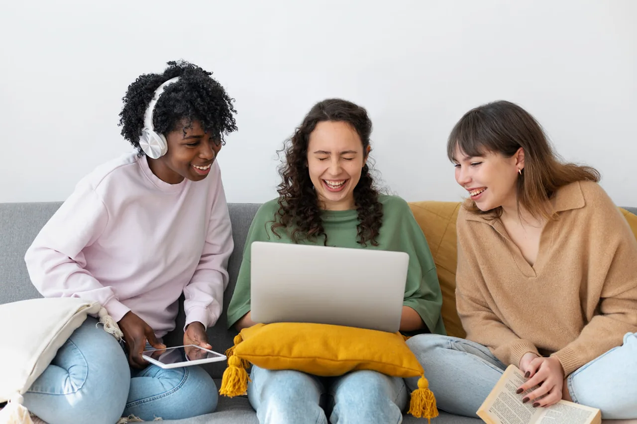 El 22% de los jóvenes latinoamericanos usa la IA como amiga para apoyo emocional