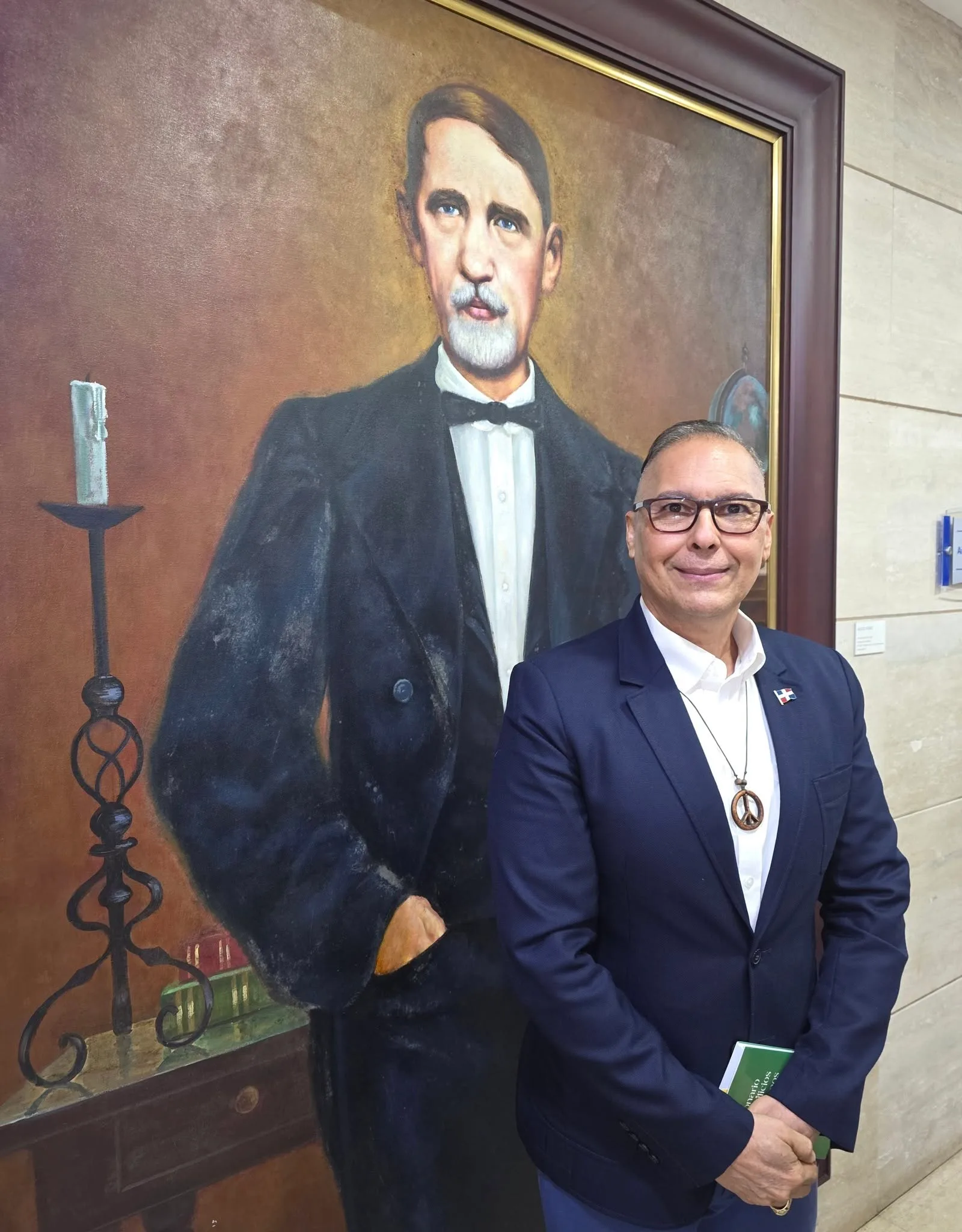 Luis Abinader designa a Ernesto R. Rodríguez García como nuevo director general de la Policía Nacional