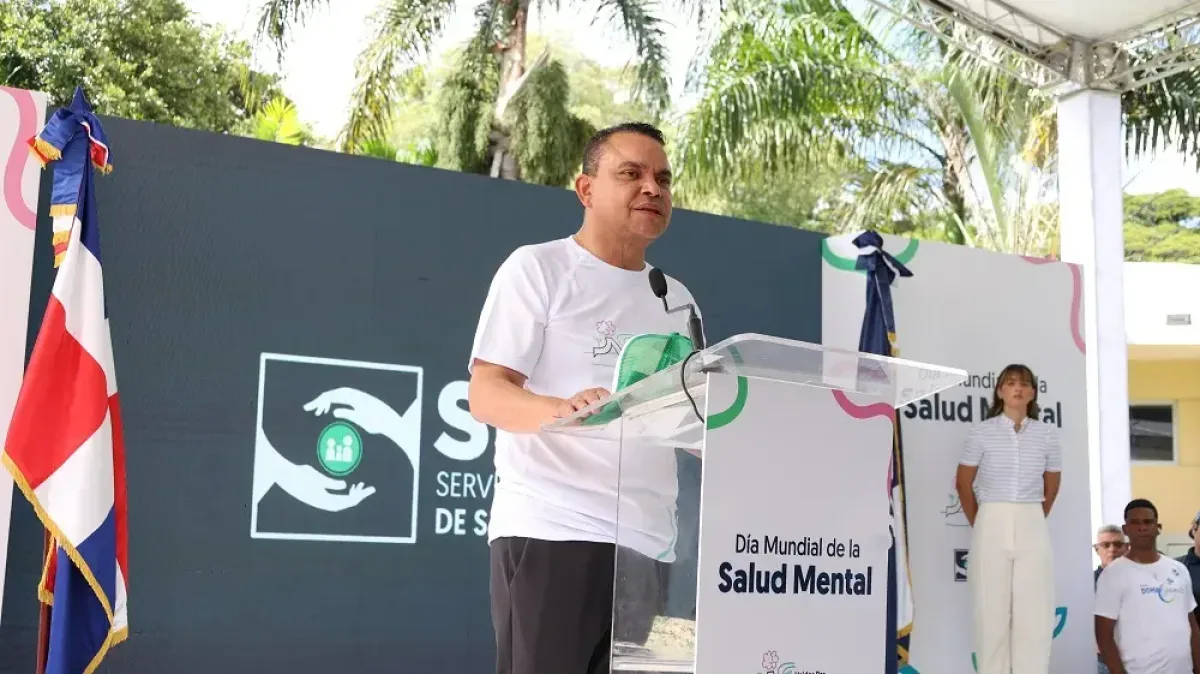 SNS destaca aumento de camas en salud mental durante caminata de sensibilización