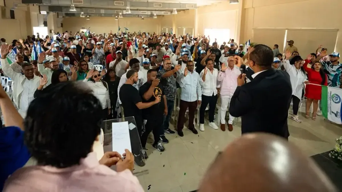 País Posible juramenta a 543 nuevos militantes en San Francisco de Macorís