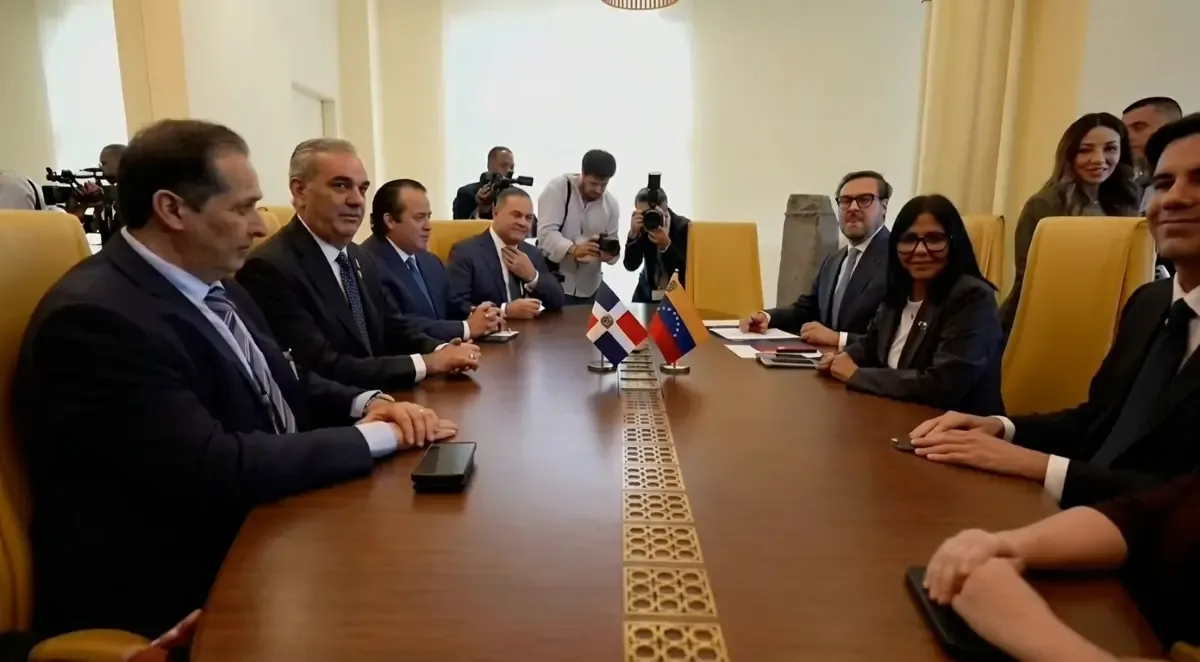 Abinader y Rodríguez se reúnen en Roma para reactivar relaciones entre RD y Venezuela