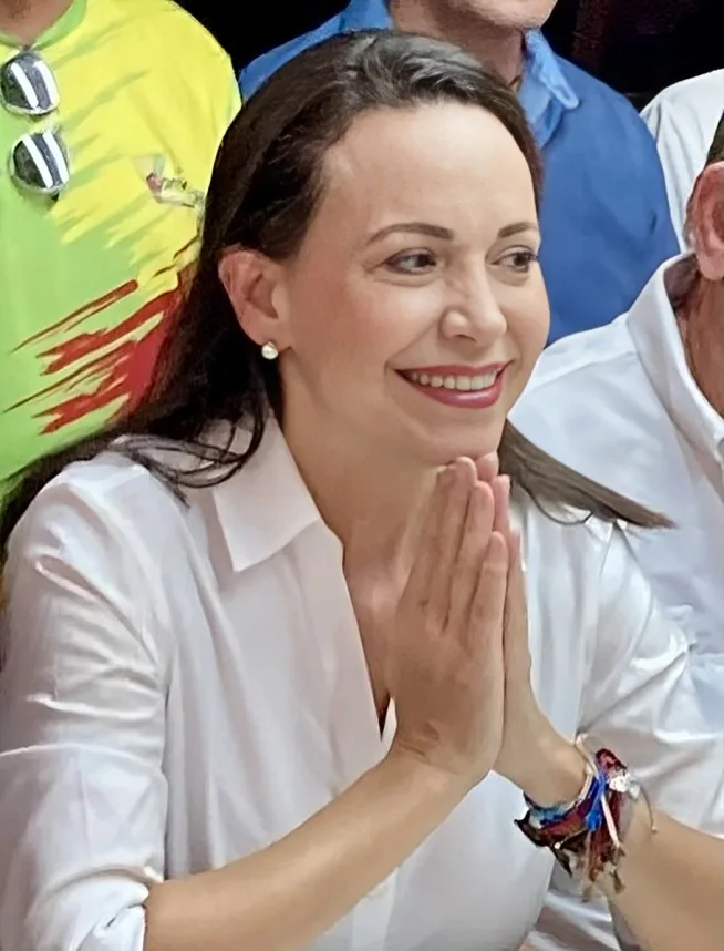 María Corina Machado felicita a Ito Bisonó por su nombramiento como canciller dominicano