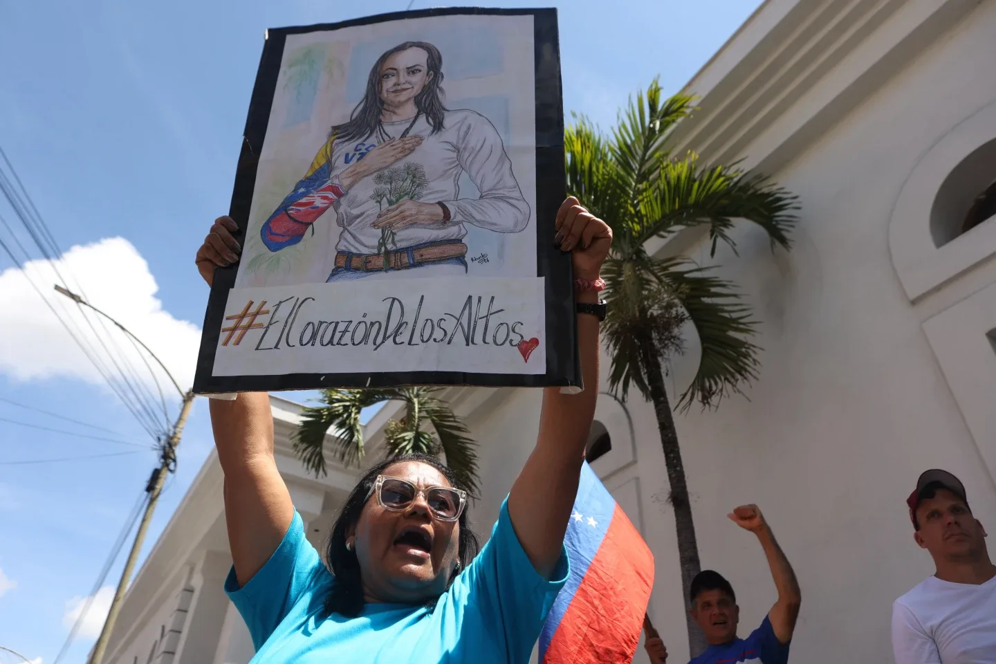 Opositores venezolanos exigen regreso de Machado y elecciones democráticas