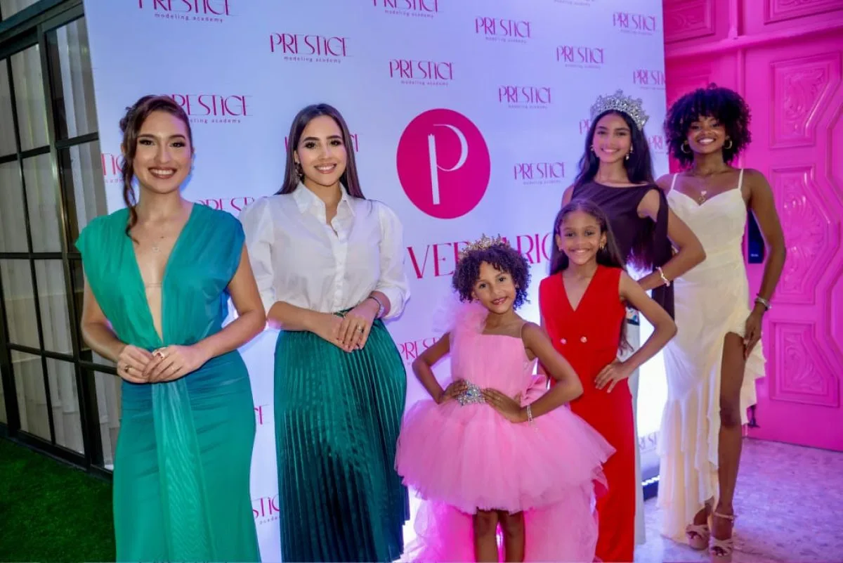Prestige Modeling Academy celebra 7 años con desfile de moda y nuevos proyectos