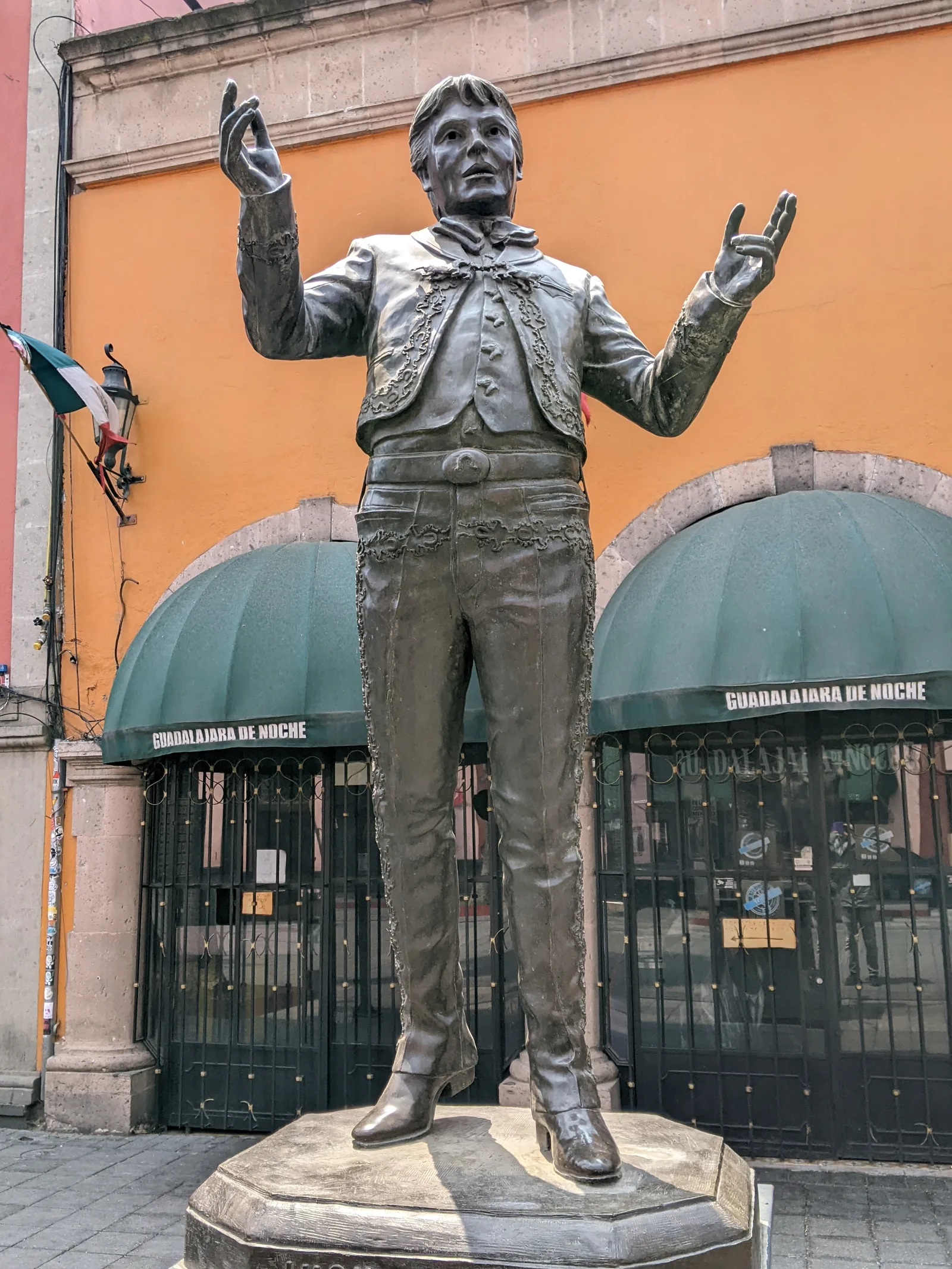 A 10 años de su muerte, homenajean a Juan Gabriel con conciertos y especiales en EE.UU.