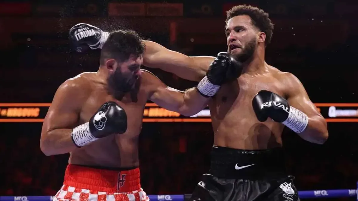 Moses Itauma regresará al ring en enero para perseguir el título mundial de peso completo