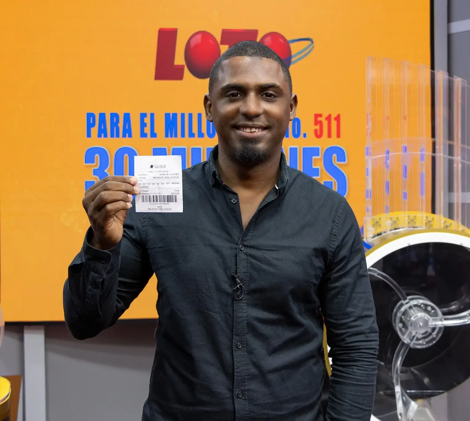 Taxista gana 30 millones de pesos en el Loto de LEIDSA