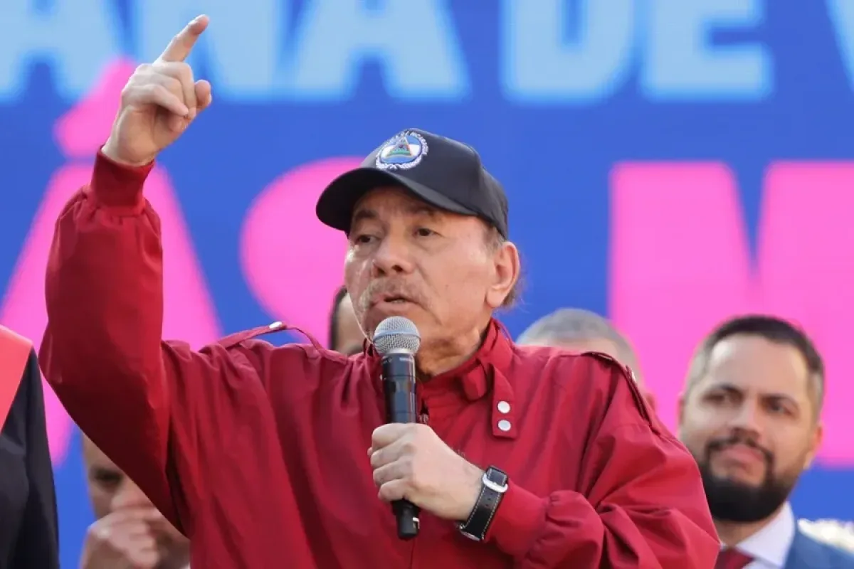 Nicaragua aprueba reforma que excluye a 'traidores' de elecciones y extiende mandato presidencial