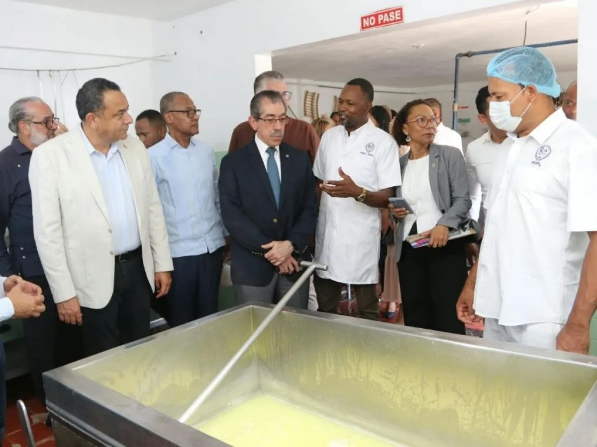 UASD inaugura planta procesadora de lácteos para fortalecer investigación y formación