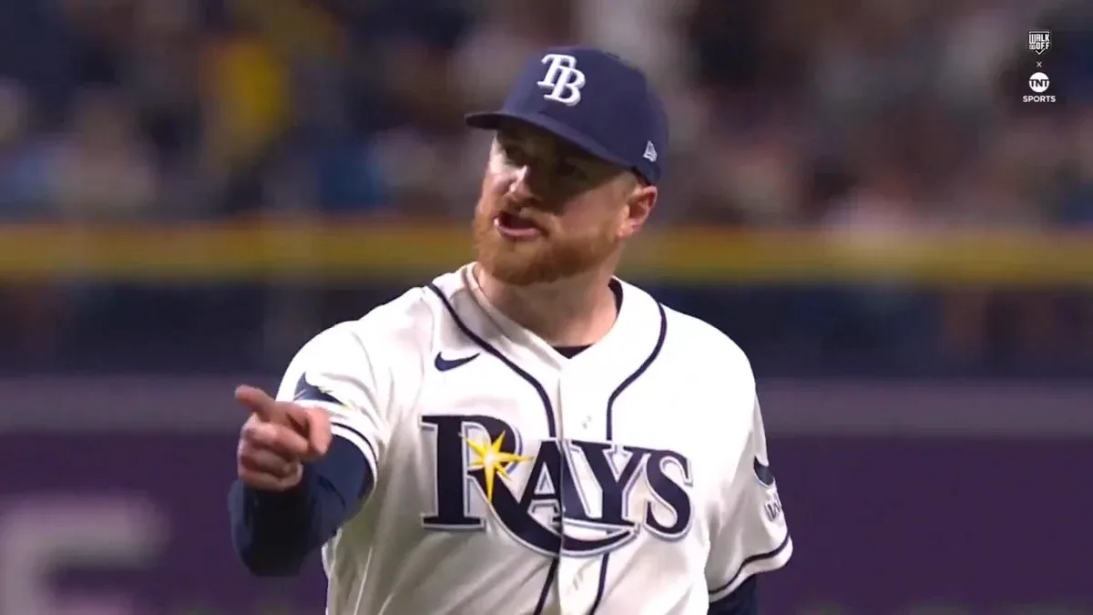 Rasmussen lanza juego casi perfecto y Aranda jonronea en victoria 1-0 de los Rays sobre los Yankees