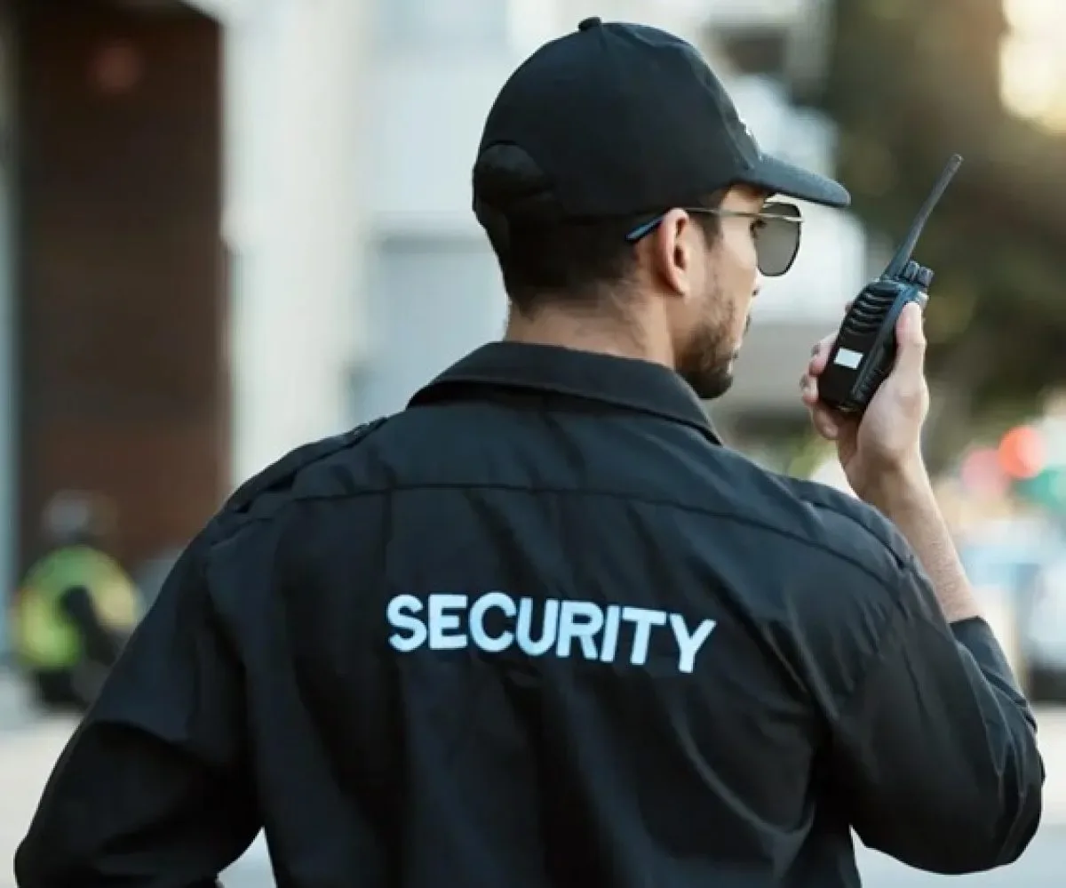 Oportunidad de empleo para dominicanos en NYC: capacitación gratuita como guardia de seguridad