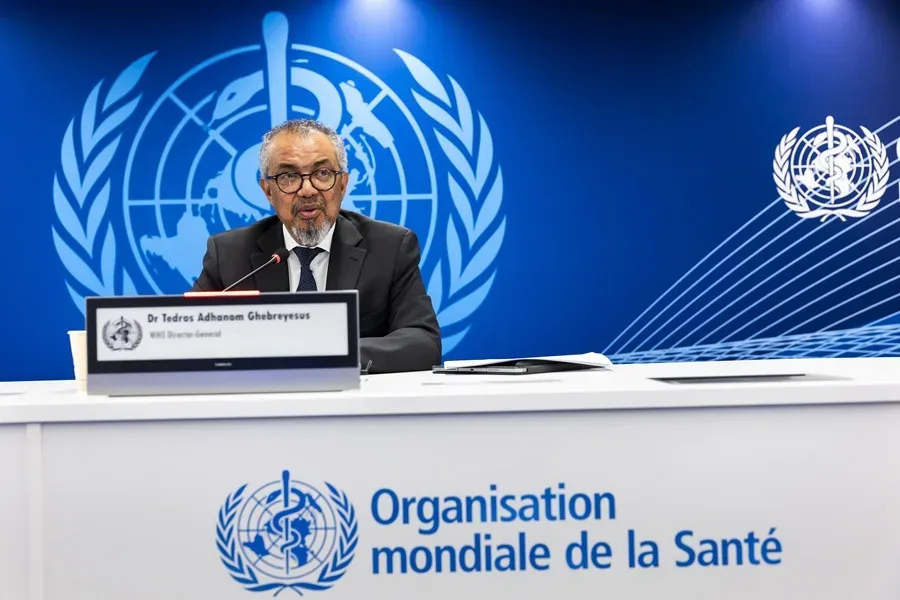 OMS alerta: brote de ébola en RDC está lejos de control y amenaza con superar el de 2014