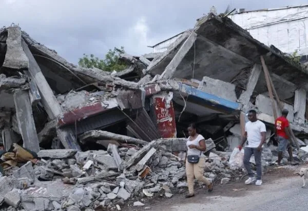 Réplica de 4,2 sacude zona afectada por terremoto en Colombia