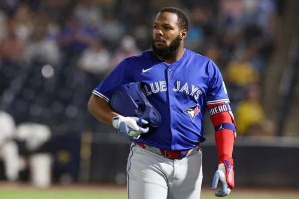 Vladimir Guerrero Jr. atraviesa una racha negativa de bateo con los Blue Jays
