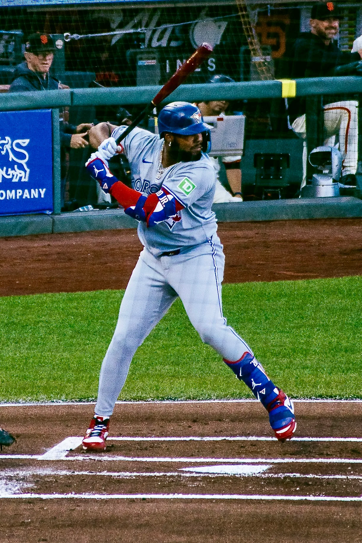 Vladimir Guerrero Jr. será baja por siete días tras conmoción cerebral