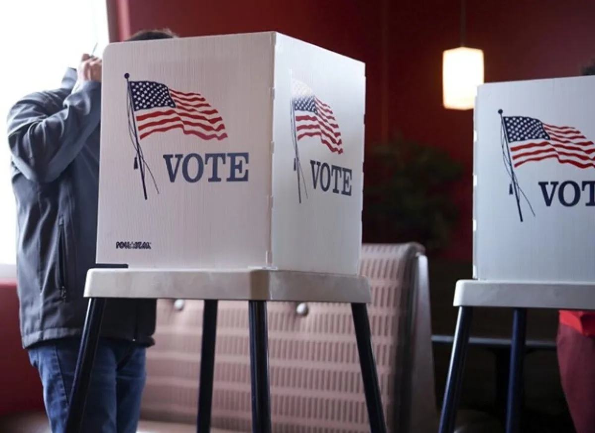 Demócratas lideran con 5 puntos de ventaja sobre republicanos en intención de voto nacional