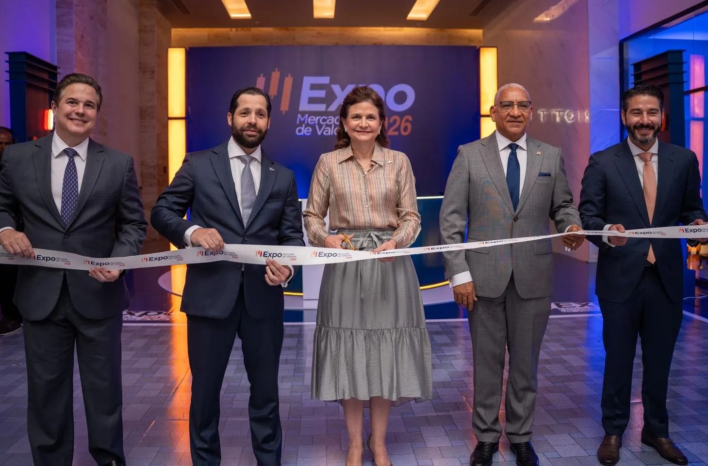 Raquel Peña inaugura Expo Mercado de Valores 2026 y destaca su rol en el desarrollo nacional