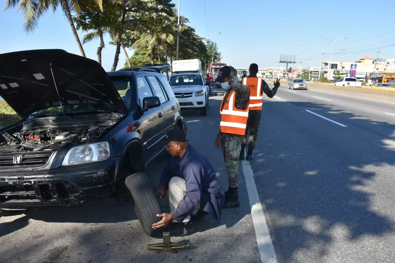COMIPOL logra certificación ISO 9001:2015 con cero no conformidad en asistencia vial