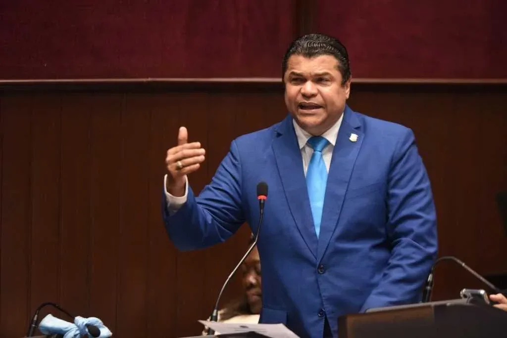 Tobías Crespo explica que evaluación de jueces definirá vacantes en la Suprema Corte