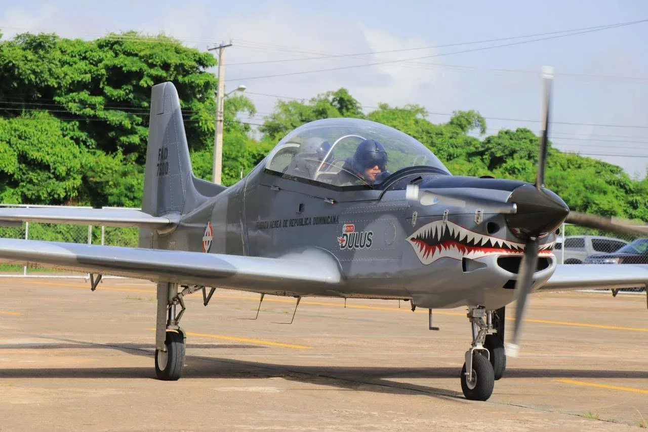 Honduras evalúa adquirir aviones Dulus ensamblados por la FARD
