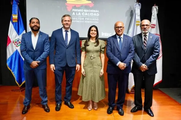 Industriales dominicanos confían en negociaciones arancelarias con EE. UU.