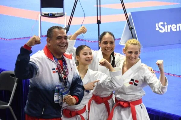 República Dominicana gana oro en kata por equipo femenino en Juegos Centroamericanos 2026