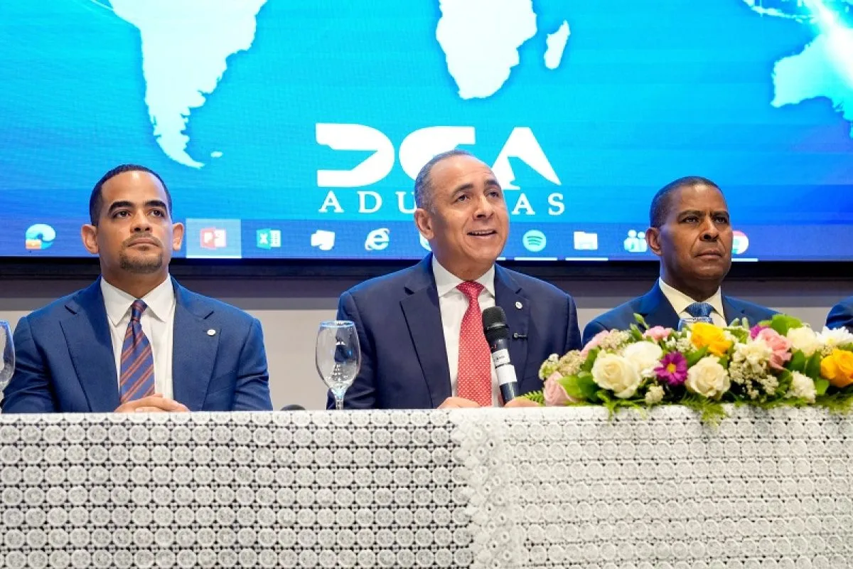 Aumento del 50% en tránsito de contenedores a Haití por territorio dominicano
