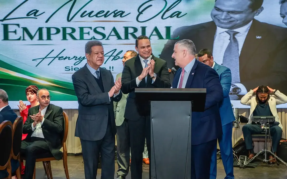 Diáspora dominicana refuerza su rol en desarrollo nacional durante encuentro con Leonel Fernández en Nueva Jersey