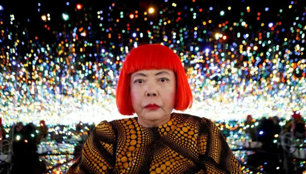 Fallece Yayoi Kusama, pionera del arte contemporáneo, a los 97 años