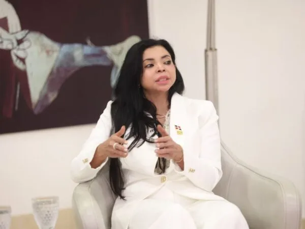 Yeni Berenice asegura que el miedo debe ser de los delincuentes, no de los fiscales