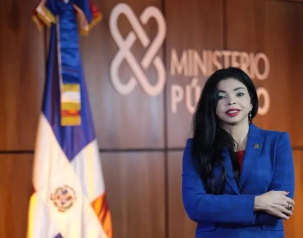 Yeni Berenice Reynoso asiste al Almuerzo del Grupo Corripio como invitada especial