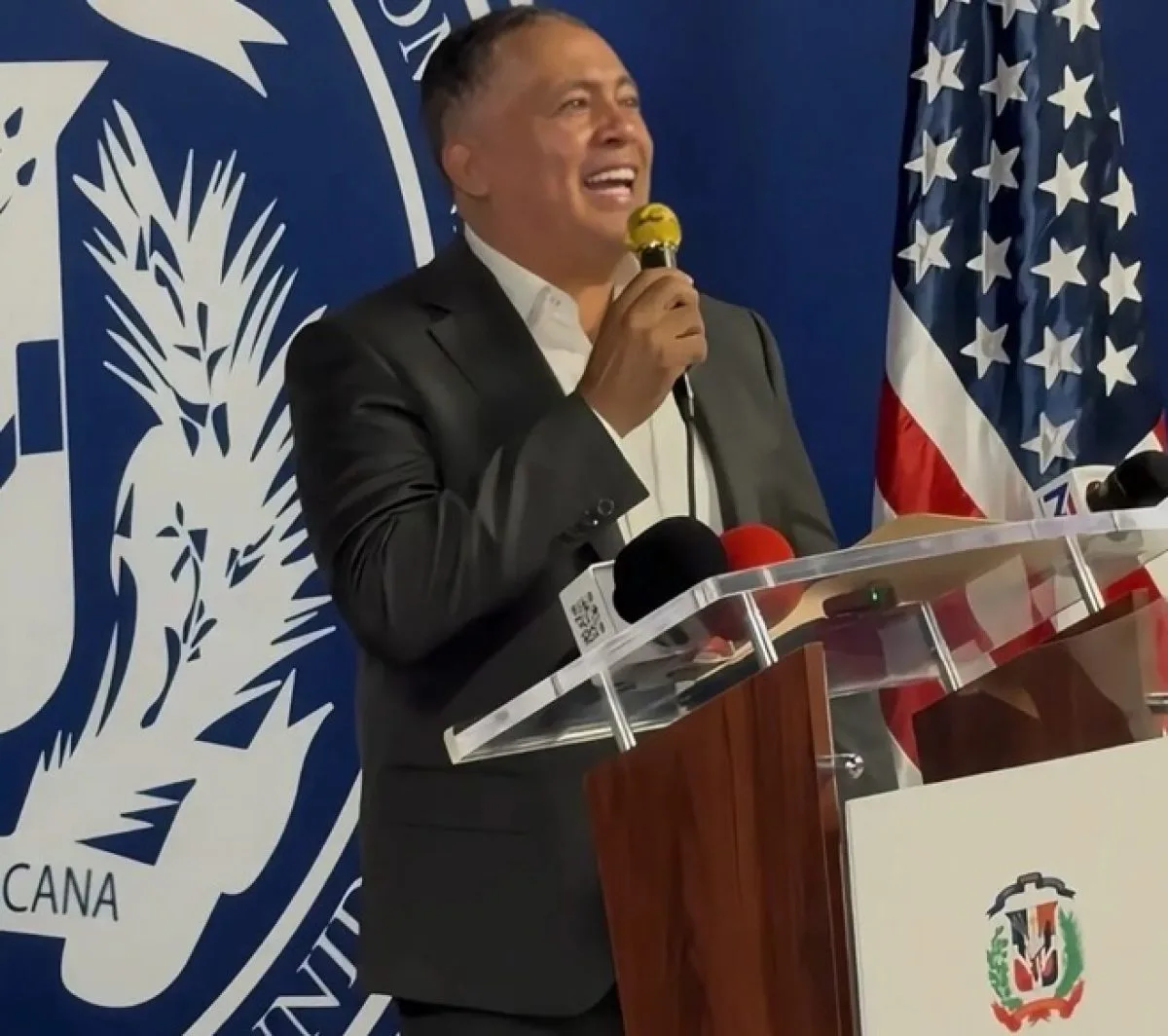 Presidente de UBA destaca eficiencia de la JCE y apertura de oficina consular en El Bronx