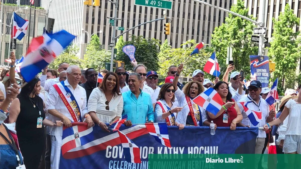 Nueva York celebra el 44.º Desfile Nacional Dominicano con participación institucional