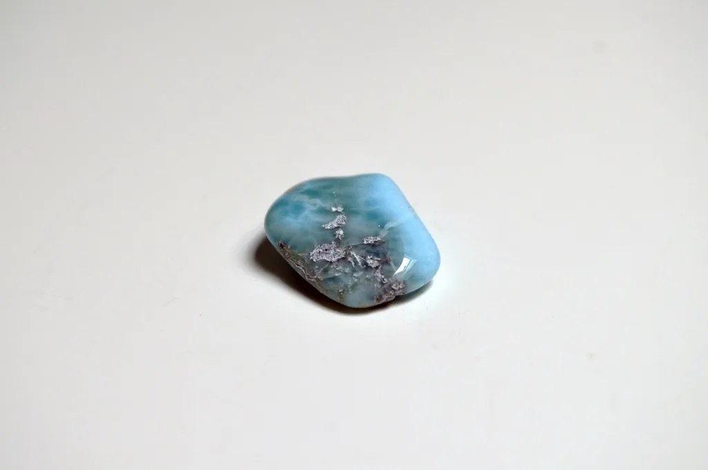 Denominación de origen del larimar busca elevar su valor y proteger su autenticidad