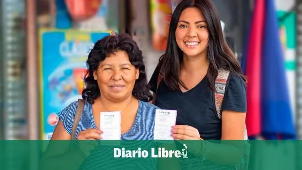 Miles de dominicanos participan en sorteos de lotería estadounidense con premios de RD$19 mil millones