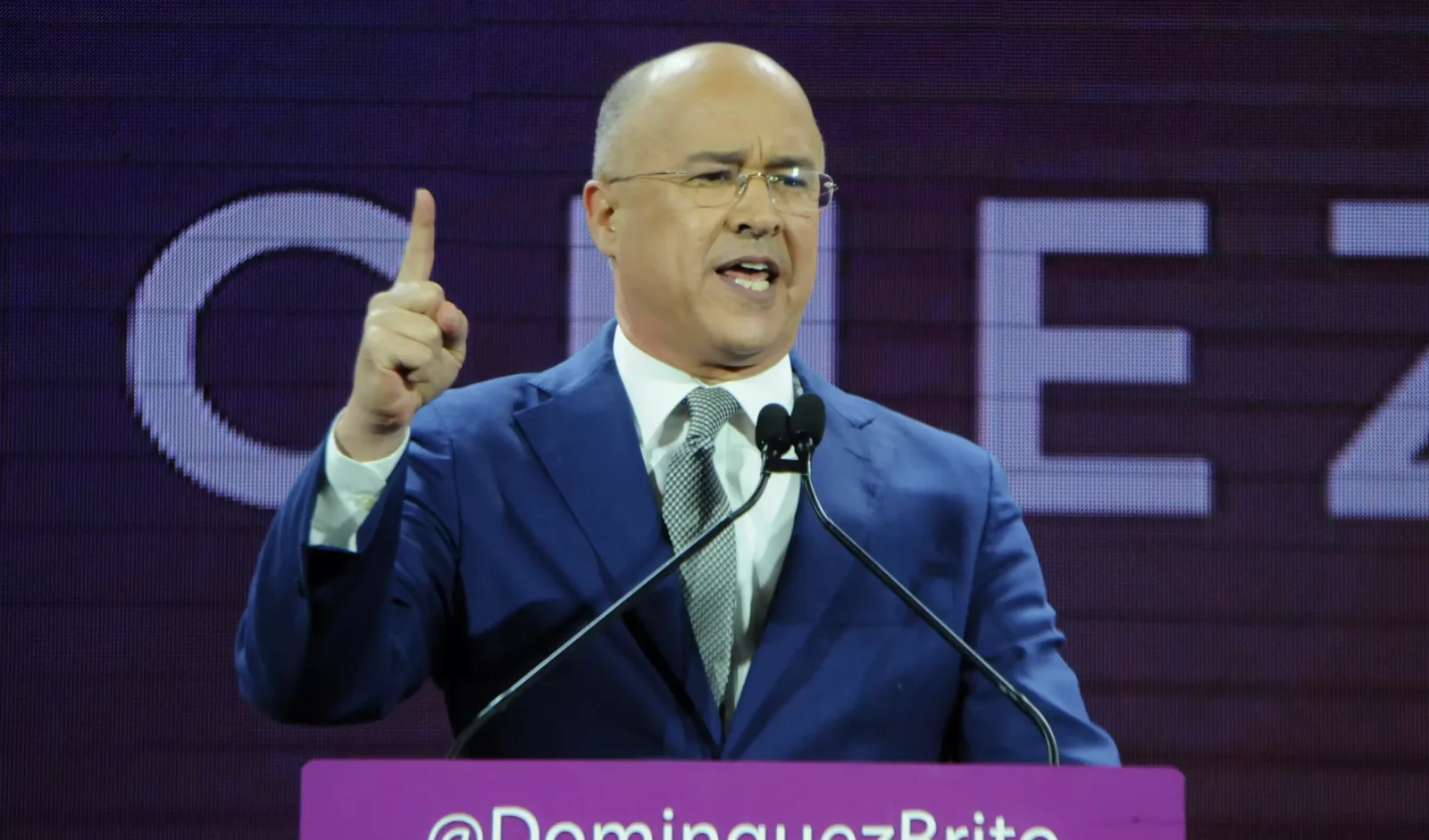 Francisco Domínguez Brito respalda suspensión de consulta interna del PLD y reafirma su aspiración presidencial