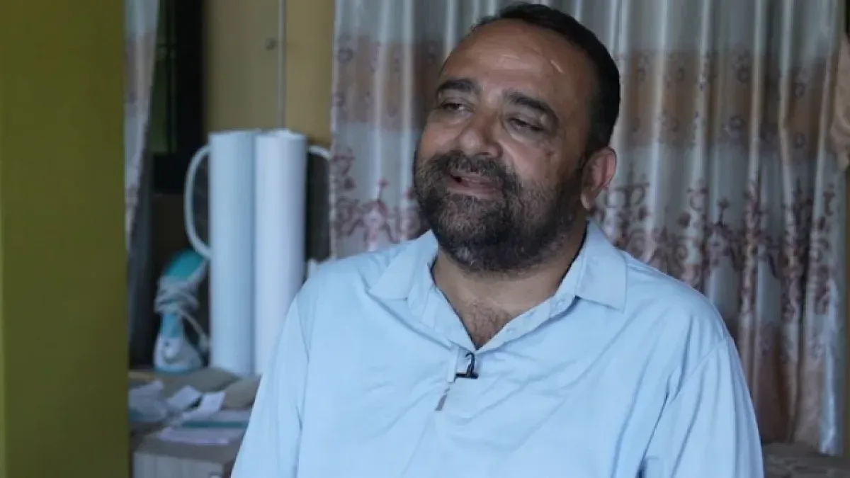Director de escuela en Nepal salva a 900 estudiantes tras evacuar minutos antes de inundación
