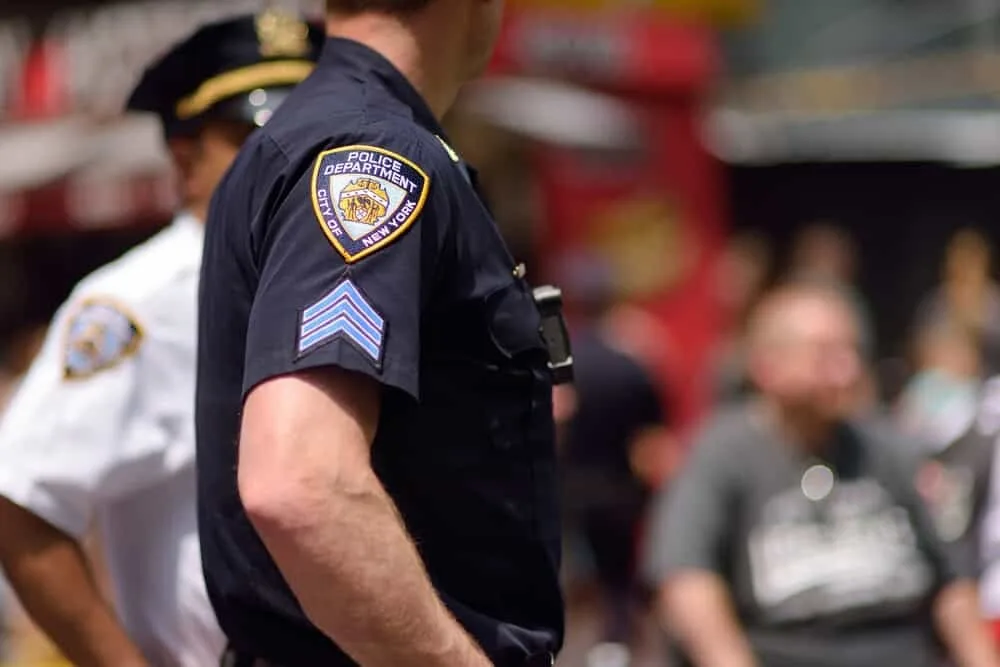 Dos generaciones de dominicanos sirven en la Policía de Nueva York