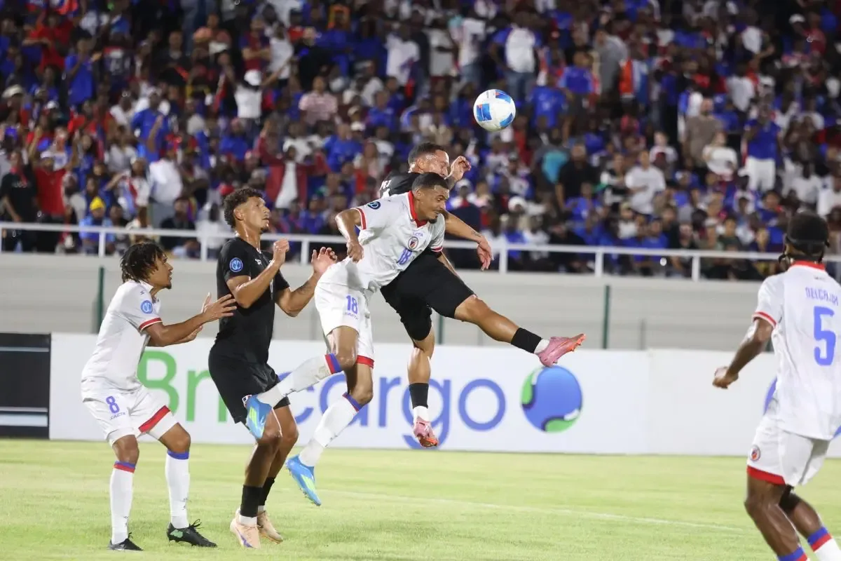Haití vence 4-1 a República Dominicana y se acerca a cuartos de final