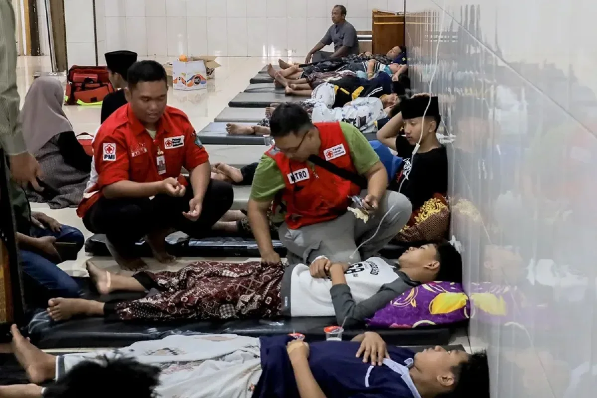 Más de 500 niños hospitalizados en Indonesia tras intoxicación por comidas escolares gratuitas
