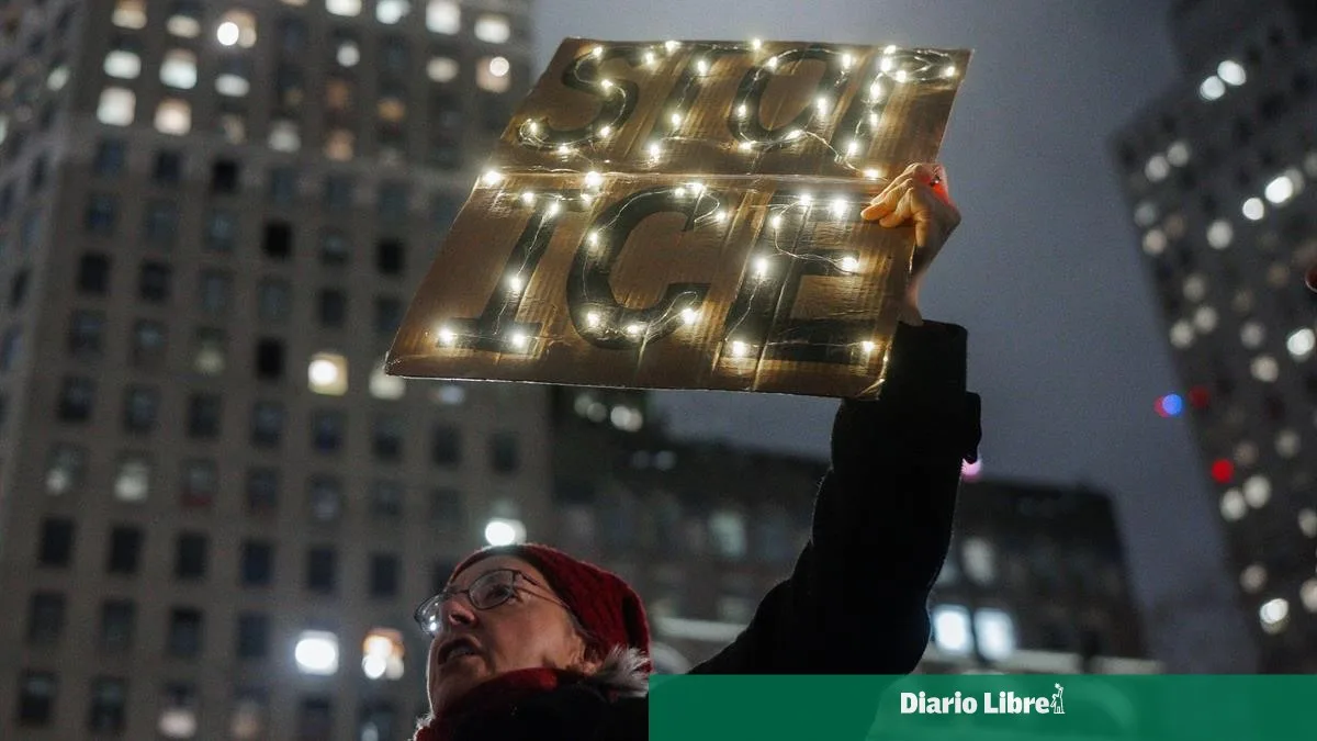 Nueva York prohíbe la cooperación policial con ICE en casos migratorios civiles