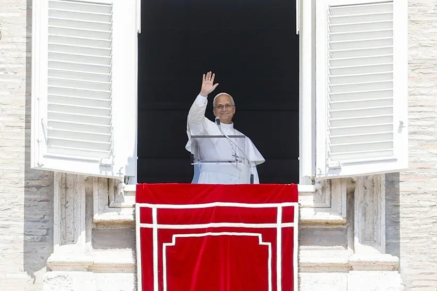 Papa Francisco pide alto a ataques contra civiles en Ucrania y Rusia