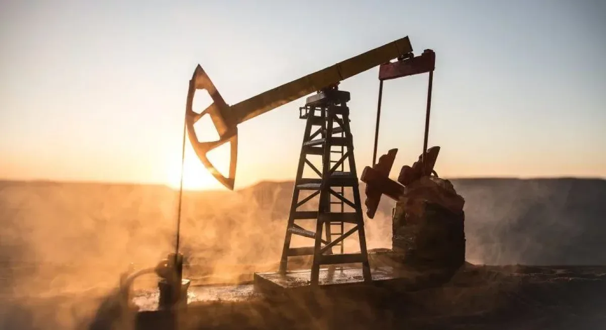 El petróleo WTI sube 2,1% mientras Oriente Medio y Ucrania-Rusia generan incertidumbre