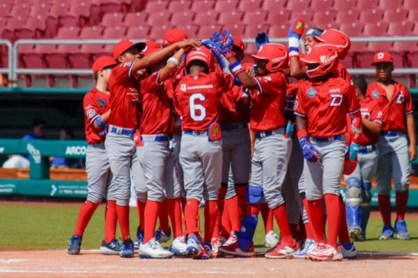 República Dominicana vence 11-1 a México Rojo y cierra invicta la Serie del Caribe Kids