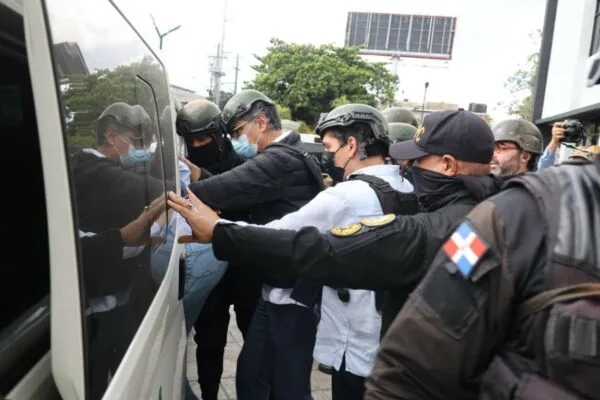 Exdirector de SeNaSa y otros imputados solicitan revocación de prisión en Caso Cobra