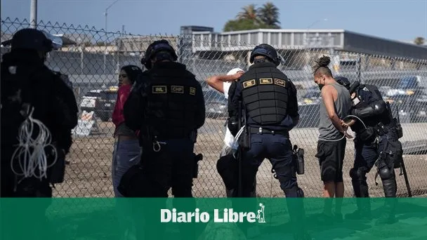 Redadas migratorias y políticas restrictivas opacan el Mes de la Herencia Hispana en EE. UU.