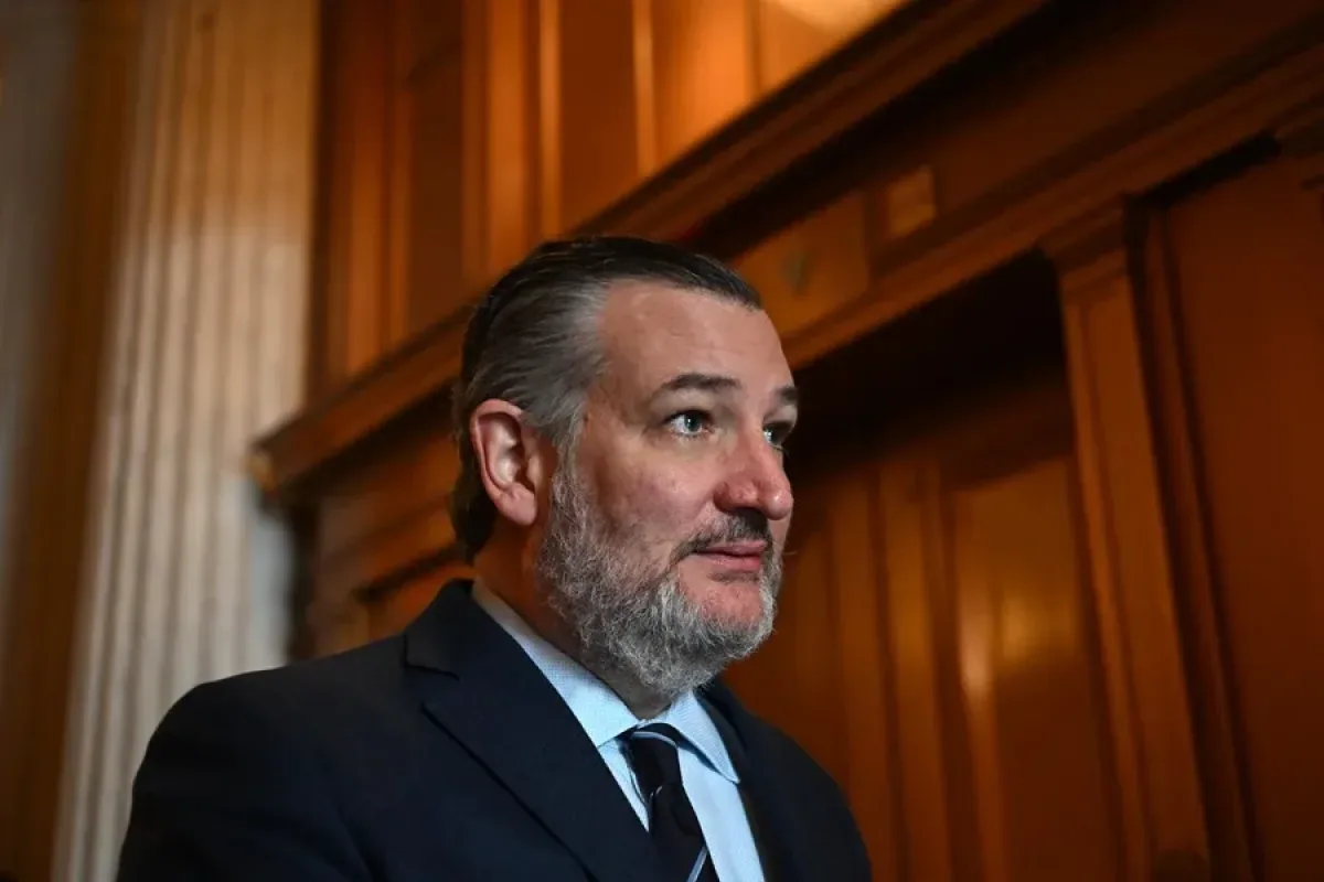 Ted Cruz exige elecciones libres en Venezuela mientras respalda acuerdo petrolero con EE.UU.