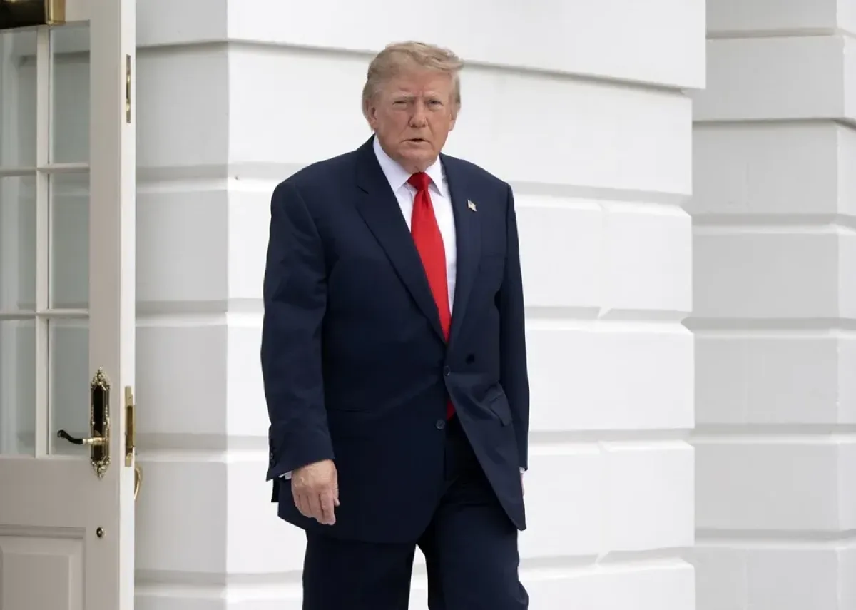 Trump propone renombrar océanos y ríos con su nombre durante mitin en Tennessee