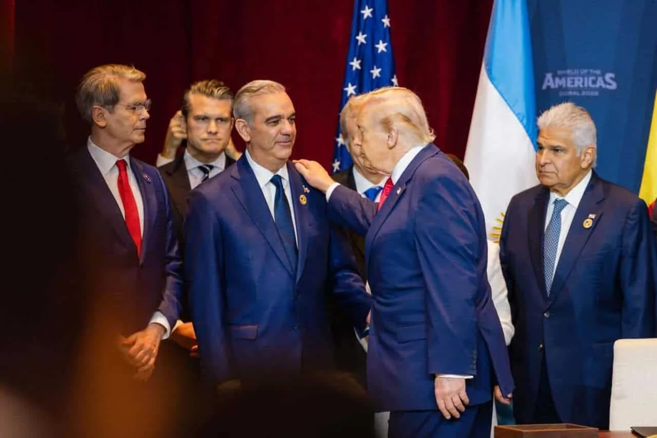 Trump agradece a Abinader por apoyo de RD en Cumbre Escudo de las Américas