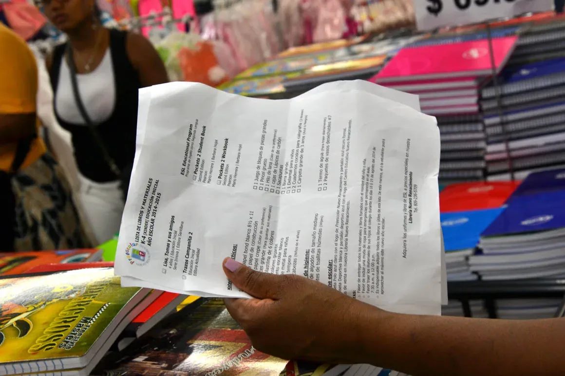 Más del 60% considera injusto el aumento de precios en útiles escolares para 2026-2027